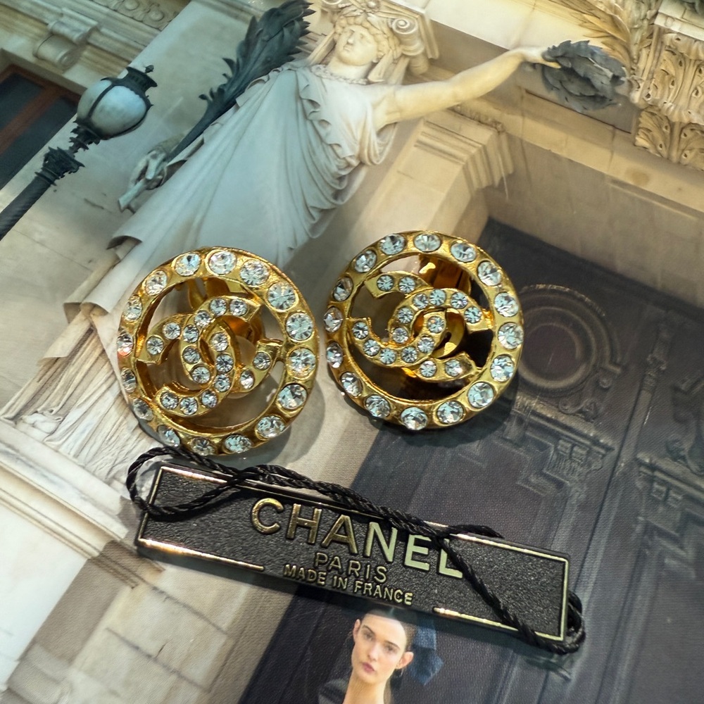 LOT 2018 24K gold plated CHANEL Gold and Crystal Logo Earrings